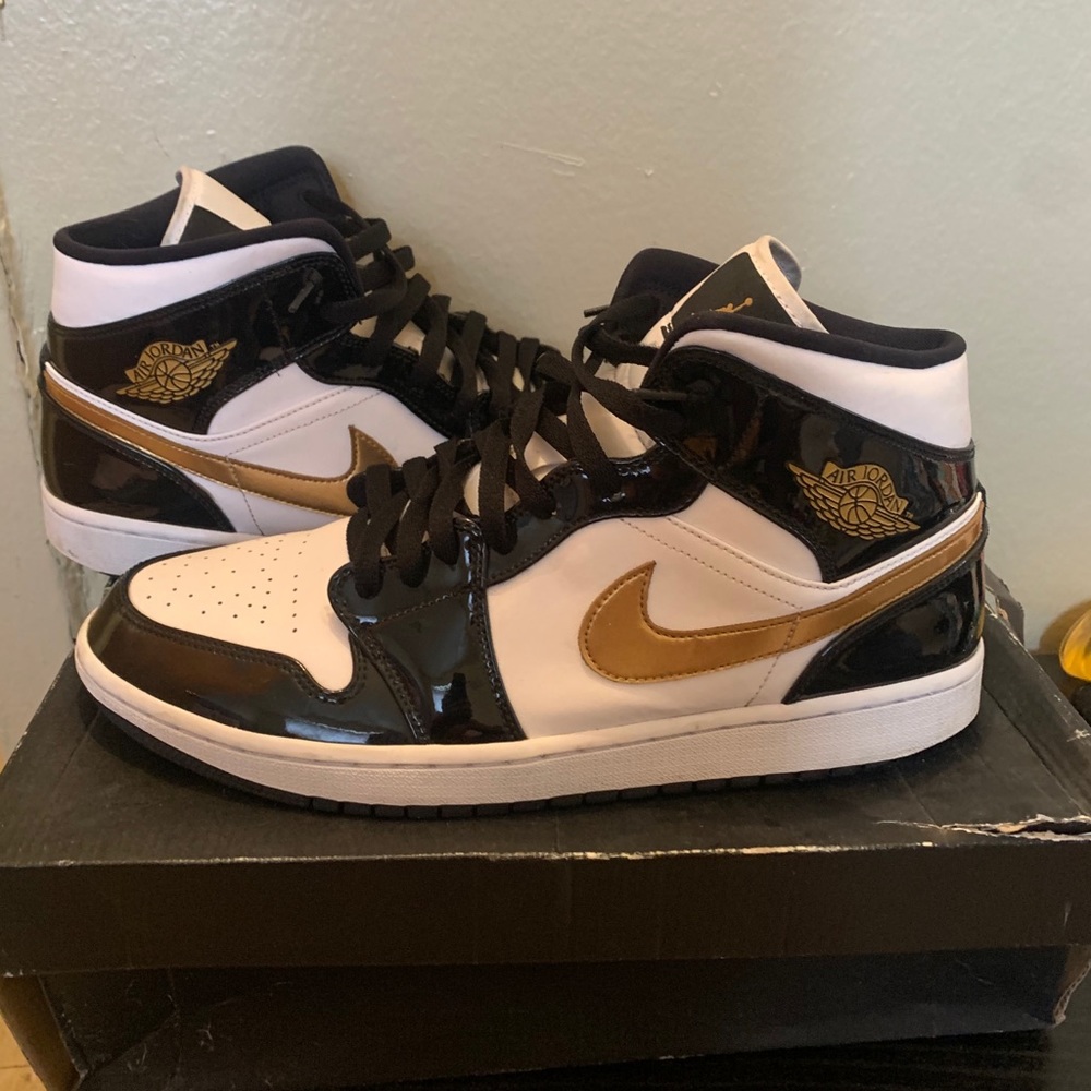Air Jordan 1